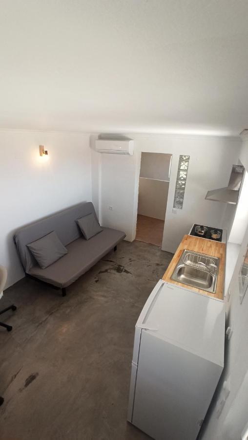 Sun Meets Sea Apartment Athani Exterior photo