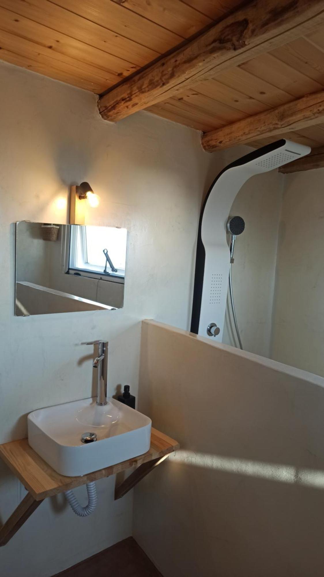 Sun Meets Sea Apartment Athani Exterior photo